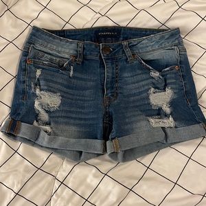 Aeropostale woman’s size 2 midi Jean shorts